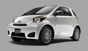 Scion iQ 2011 года